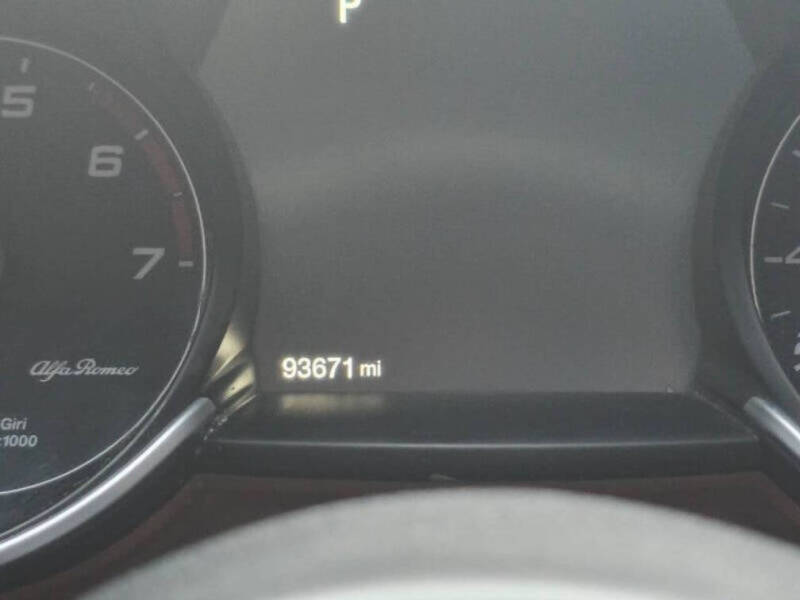 2017 Alfa Romeo Giulia Ti