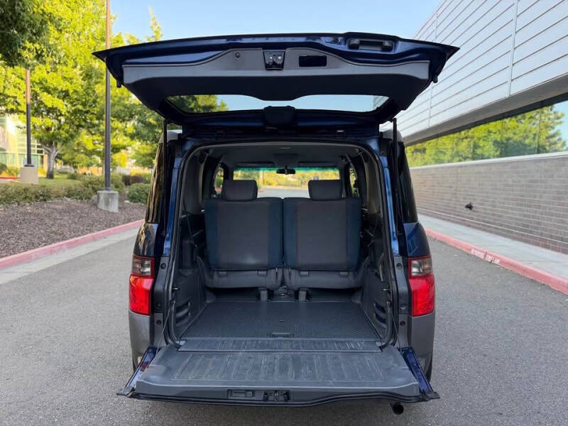 2003 Honda Element DX
