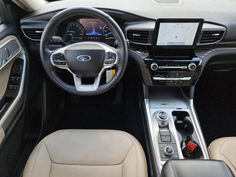 2023 Ford Explorer Limited