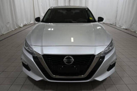 2022 Nissan Altima 2.5 SR