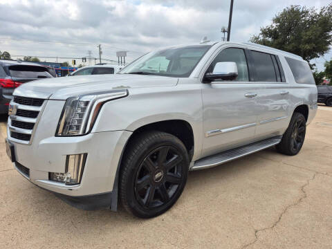 2016 Cadillac Escalade ESV Luxury Collection