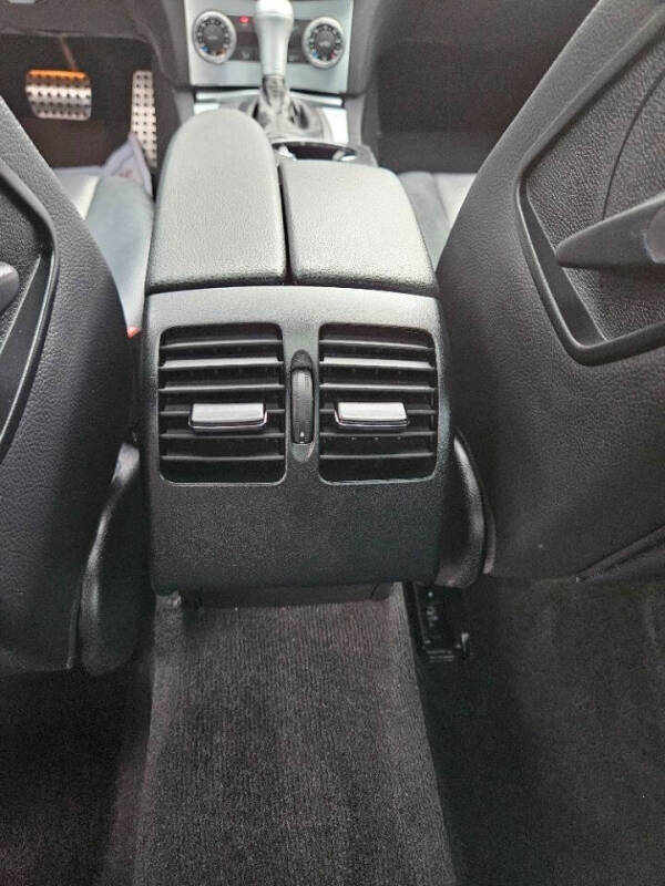 2011 Mercedes-Benz C-Class C 300 Luxury