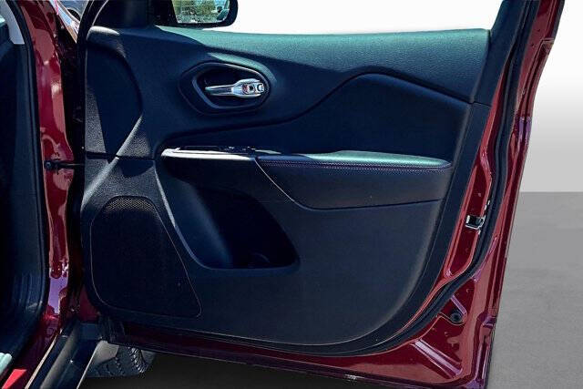 2019 Jeep Cherokee Trailhawk