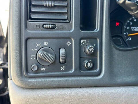 2005 GMC Yukon SLE