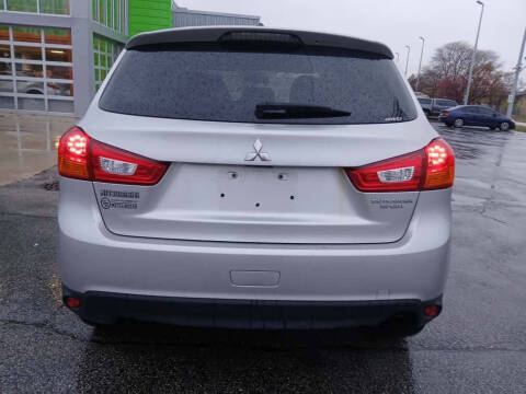 2013 Mitsubishi Outlander Sport ES