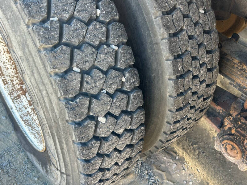 1998 International 2674