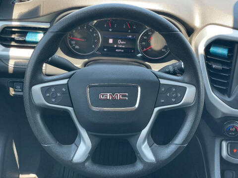 2023 GMC Acadia SLE