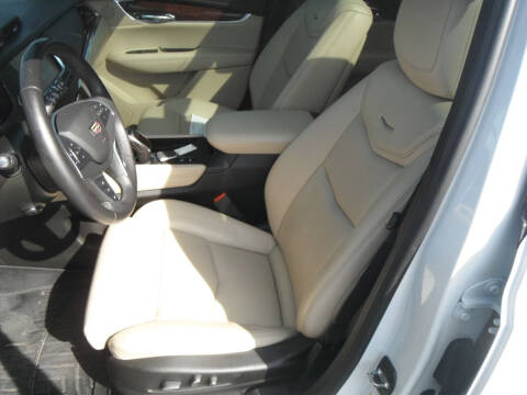 2017 Cadillac XT5 Premium Luxury