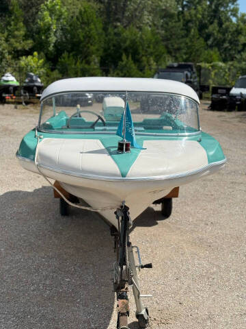 1961 Glastron Classic