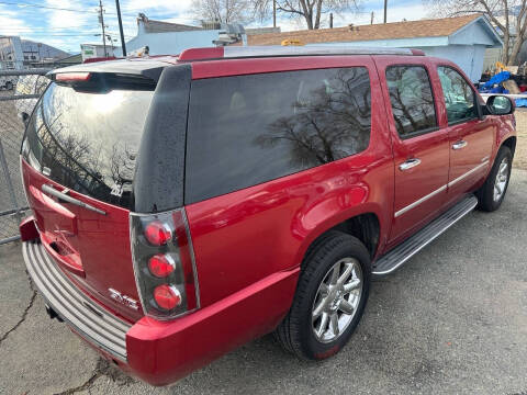2013 GMC Yukon XL Denali