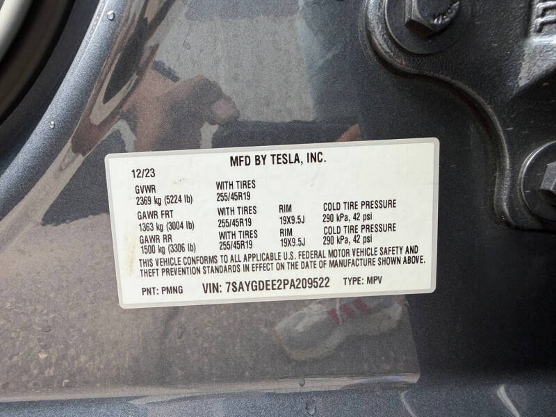 2023 Tesla Model Y Long Range