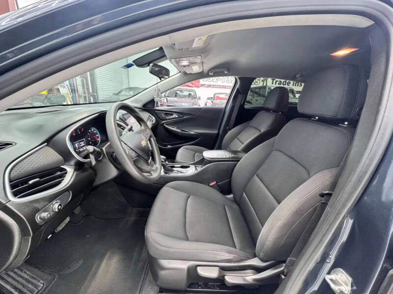 2021 Chevrolet Malibu LS