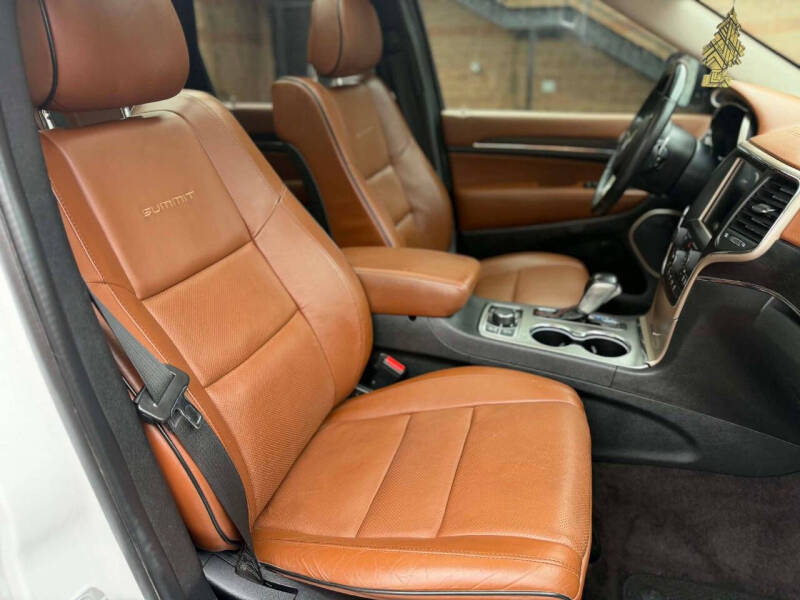 2016 Jeep Grand Cherokee Summit