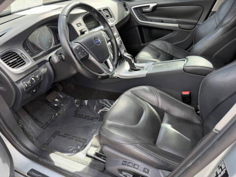 2017 Volvo S60 T5 Dynamic