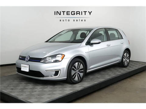 2016 Volkswagen e-Golf SE