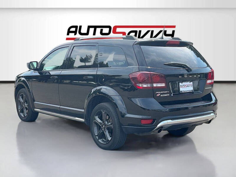 2019 Dodge Journey Crossroad