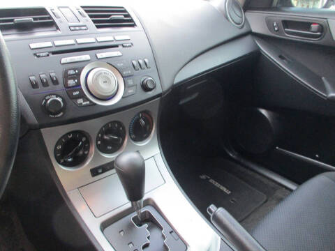 2011 Mazda MAZDA3 i Sport