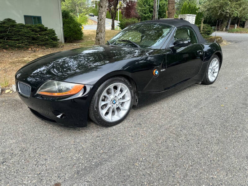 Used 2003 BMW Z4 2.5 with VIN 4USBT33413LR64779 for sale in Kirkland, WA