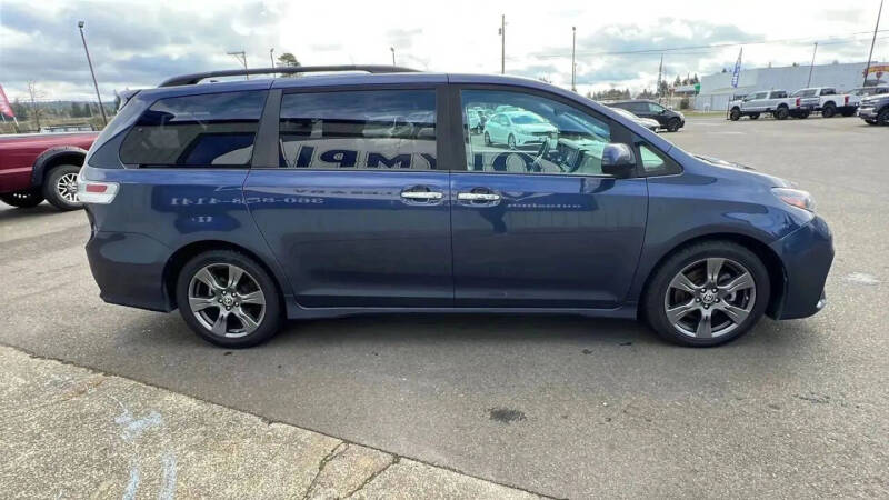 2020 Toyota Sienna