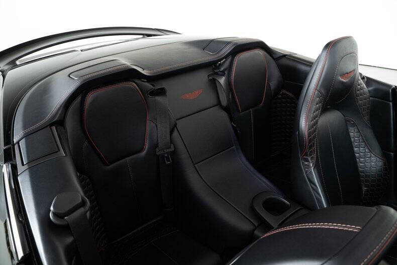 2015 Aston Martin Vanquish Volante