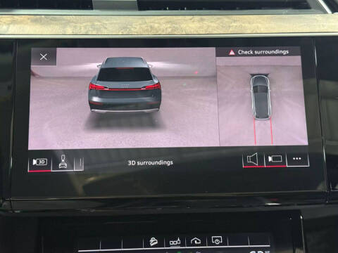 2019 Audi e-tron quattro Premium Plus