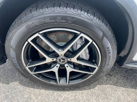 2017 Mercedes-Benz GLC GLC 300