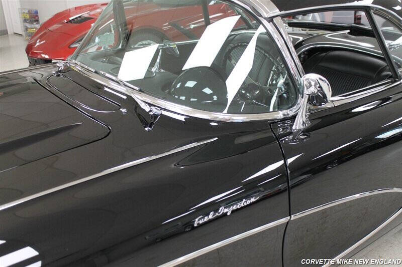 1961 Chevrolet Corvette 34