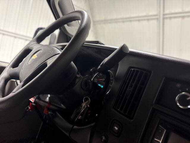 2017 Chevrolet Express LT 3500