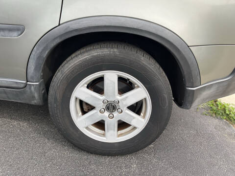 2004 Volvo XC90 2.5T