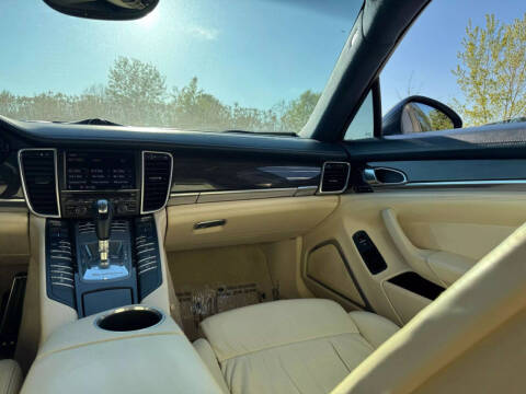 2010 Porsche Panamera
