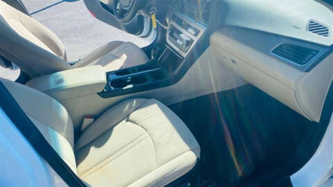 2015 Hyundai Sonata SE