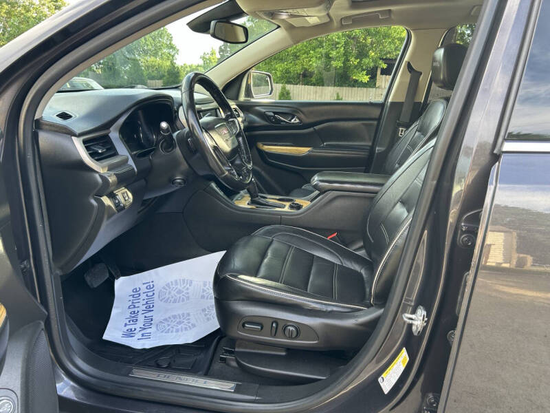 2017 GMC Acadia Denali