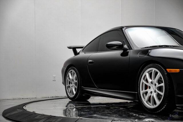 2004 Porsche 911 GT3