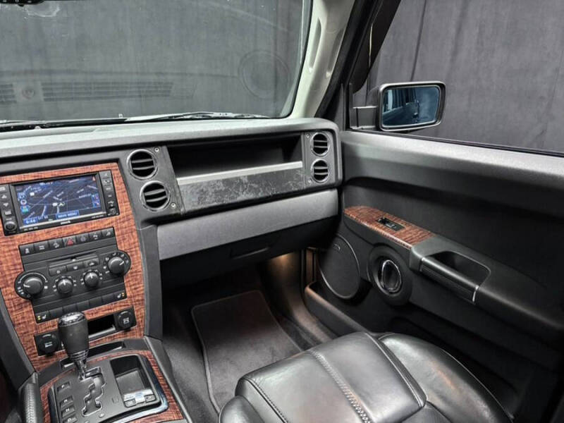 2010 Jeep Commander Limited