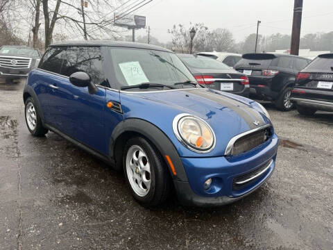 2013 MINI Hardtop for sale at Car Online in Roswell GA