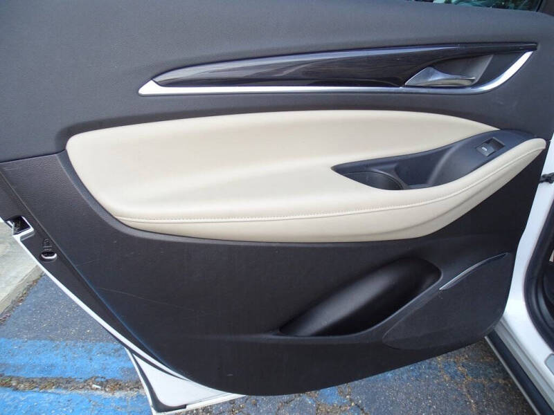 2018 Buick Enclave Essence