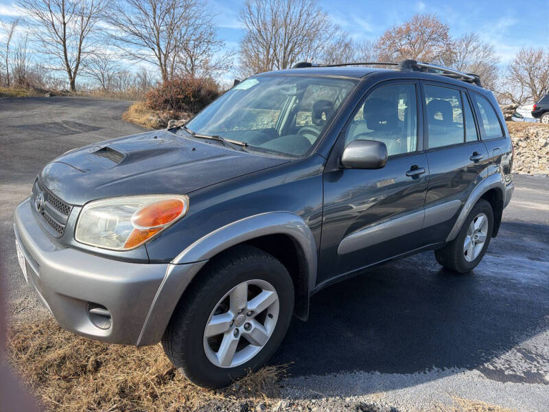 2004 Toyota RAV4 Base's photo