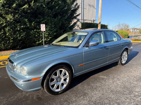 2004 Jaguar XJ-Series