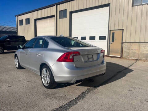 2014 Volvo S60 T5 Premier Plus