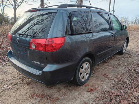 2006 Toyota Sienna CE 7 Passenger