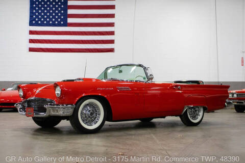 1957 Ford Thunderbird