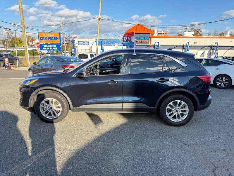 2021 Ford Escape Hybrid SE
