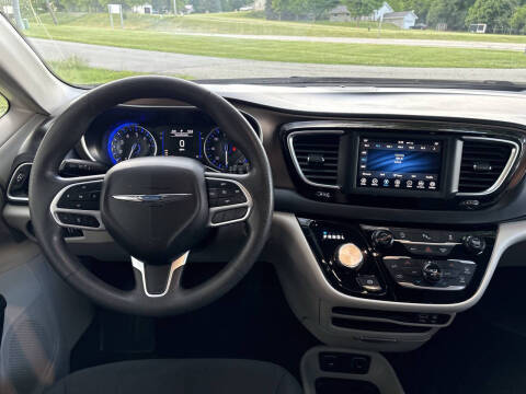 2018 Chrysler Pacifica Touring Plus