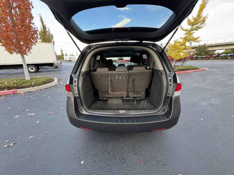 2016 Honda Odyssey SE