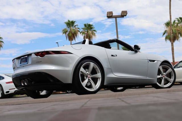 2019 Jaguar F-TYPE R-Dynamic