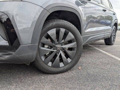 2023 Volkswagen Taos S