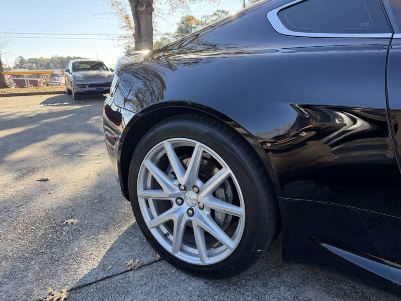 2012 Aston Martin V8 Vantage