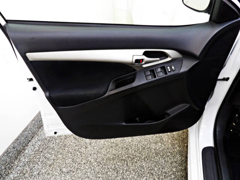 2013 Toyota Matrix L