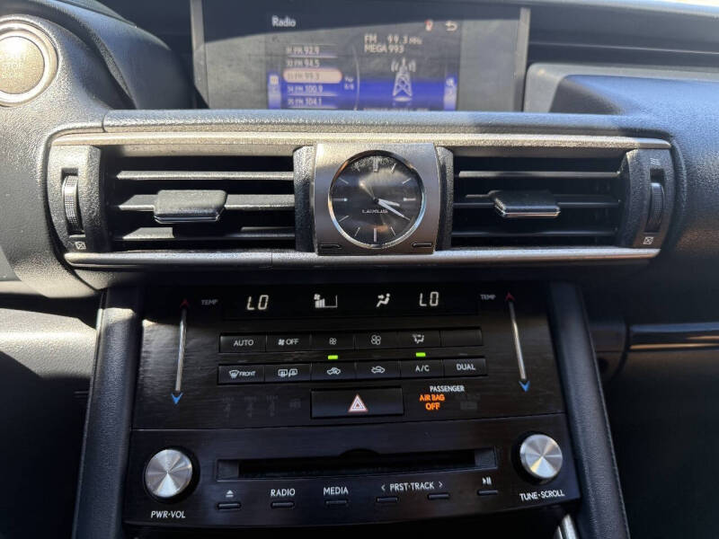 2017 Lexus IS 300