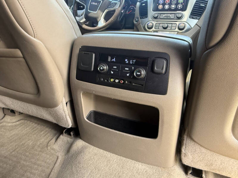 2016 GMC Yukon SLT